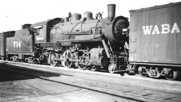 4-6-0 714 at Springfield, Missouri on December 20, 1947 (Arthur B. Johnson)