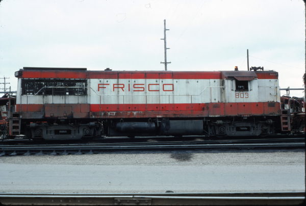 U25B 803 at Springfield, Missouri on May 2, 1977
