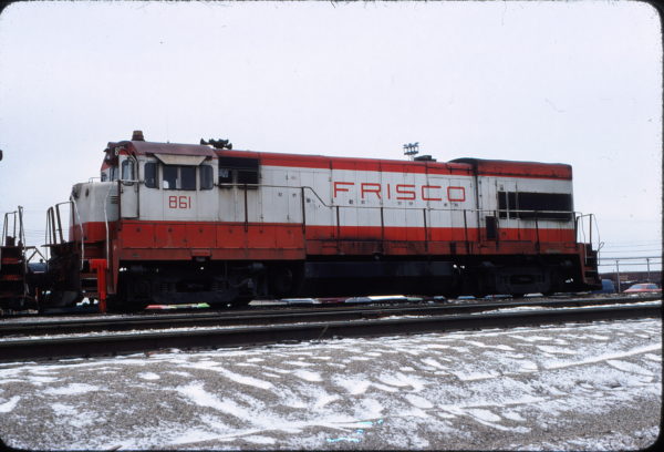 U30B 861 at Springfield, Missouri on January 5, 1980