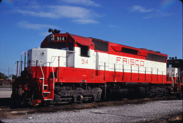 SD45 914 at Tulsa, Oklahoma on August 18, 1980 (John Benson)