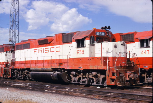 GP38AC 658 at Kansas City, Missouri on July 19, 1975 (James Primm)