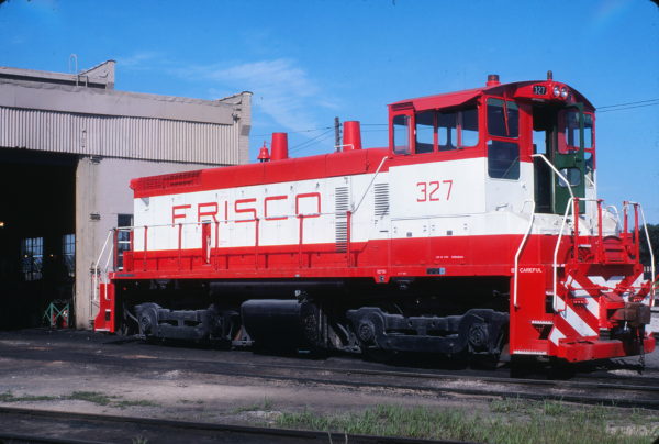 SW1500 327 at East Thomas Yard, Birmingham, Alabama in April 1979 (Gary Larimer)