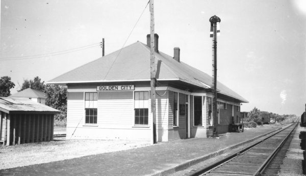 Golden City, Missouri Depot on July 17, 1949 (Arthur B. Johnson)