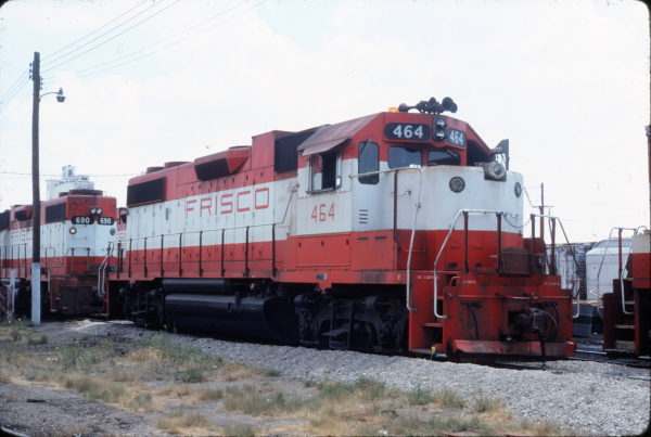 GP38-2s 464 and 690 at Enid, Oklahoma in July 1980