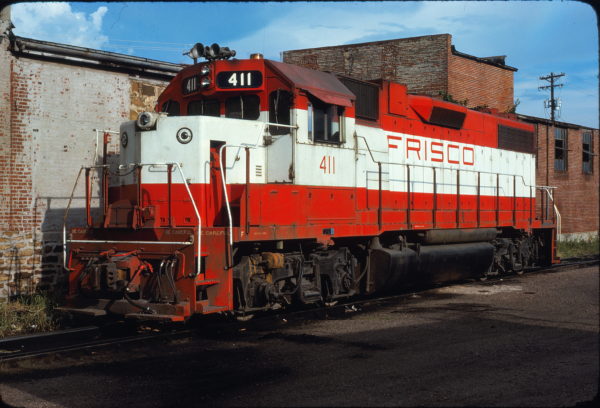 GP38-2 411 at Fayetteville, Arkansas on August 10, 1977 (Paul Strang)