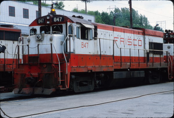 U30B 847 at Kansas City on May 26, 1979