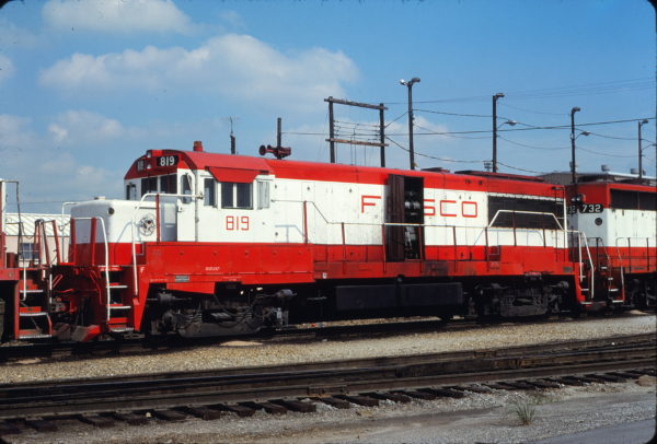 U25B 819 at Tulsa, Oklahoma on June 21, 1980 (James Holder)