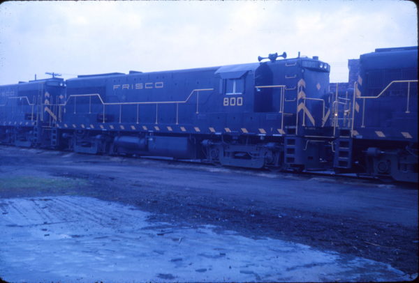 U25B 800 (location unknown) on May 11, 1962