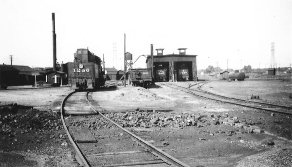2-8-0s 1256, 1247 and 1267 at the Pittsburg, Kansas Engine House on July 20, 1947 (Arthur B. Johnson)