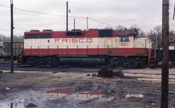 GP38-2 667 at Thayer, Missouri on April 13, 1979 (R.R. Taylor)