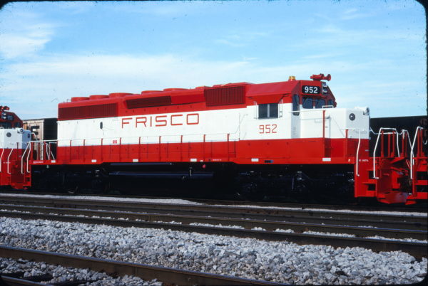 SD40-2 952 at Hazel Crest, Illinois on July 16, 1978