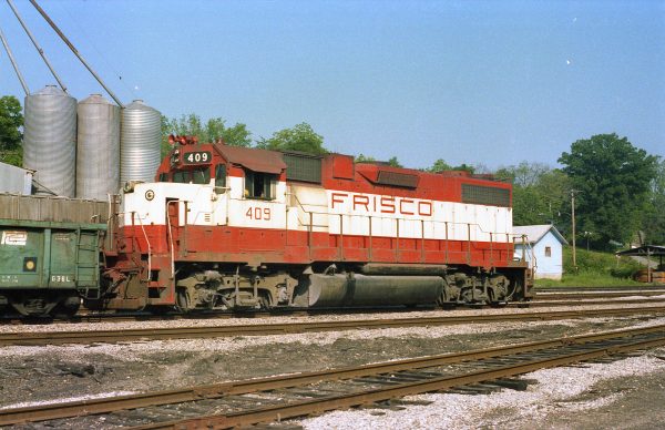 GP38-2 409 at Thayer, Missouri on June 4, 1979 (R.R. Taylor)
