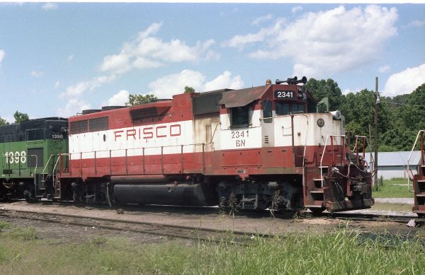GP38-2 2341 (Frisco 670) at Thayer, Missouri in July 1982 (R.R. Taylor)