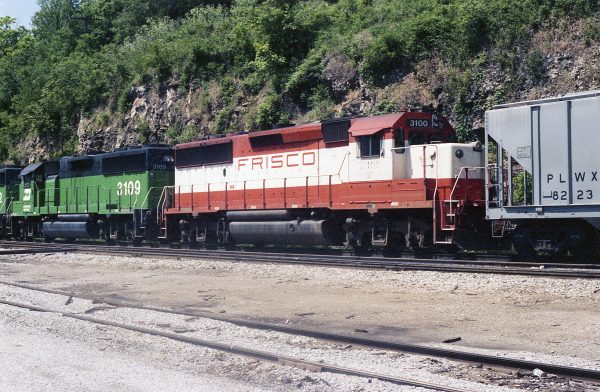 GP50 3100 at Thayer, Missouri in May 1982 (R.R. Taylor)