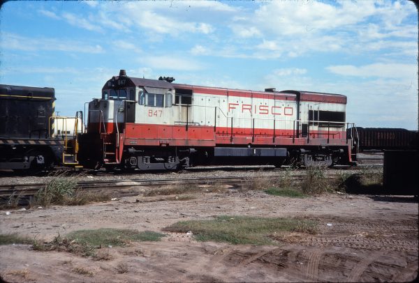 U30B 847 at Tulsa, Oklahoma in October 1977