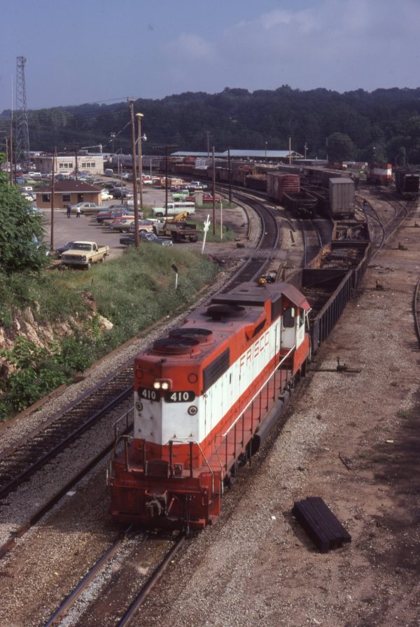 GP38-2 410 at Thayer, Missouri on June 29, 1979 (R.D. Acton)