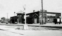 Webb City, Mo Frisco Depot 1920s.jpg