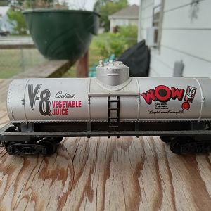V8 Juice Tank Car